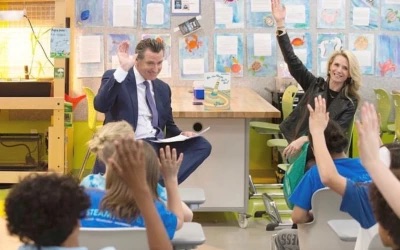 1，纽森向图书馆员发表公开信：“ 我欠你们的债”.jpg