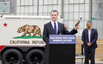 1，纽森宣布加州清洁能源未来路线图.jpg