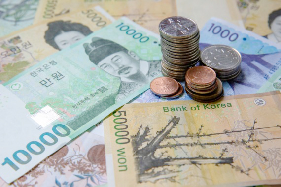 6,比吃住還貴 高昂補習費令韓國家庭叫苦不迭.jpg 6,比吃住還貴 高昂補習費令韓國家庭叫苦不迭.jpg