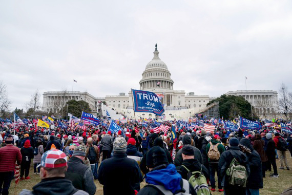 2,美國母子因衝擊國會被判刑.jpg 2,美國母子因衝擊國會被判刑.jpg