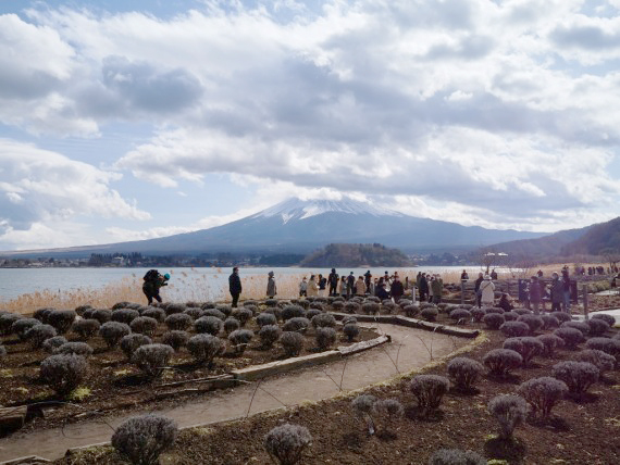 5,富士山人滿為患.jpg 5,富士山人滿為患.jpg