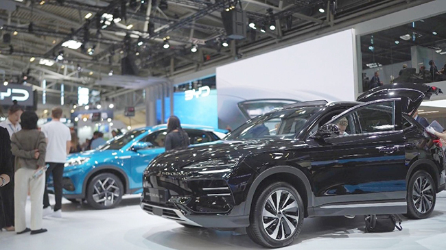 2,随着中国电动汽车的兴起,德国汽车行业面临挑战.jpg 2,随着中国电动汽车的兴起,德国汽车行业面临挑战.jpg