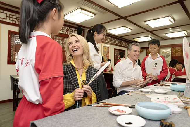 1,头条 纽森州长中国之行优先考虑三目标.jpg 1,头条 纽森州长中国之行优先考虑三目标.jpg