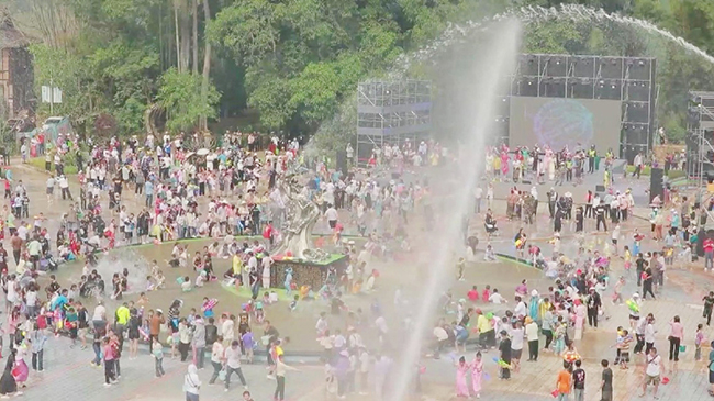 Dai ethnic group celebrates New Year with folk customs activities in Yunnan.jpg