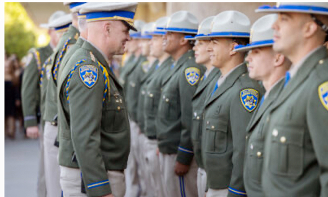 2,106 名新巡警加入服务和保护加州社区行列.jpg 2,106 名新巡警加入服务和保护加州社区行列.jpg