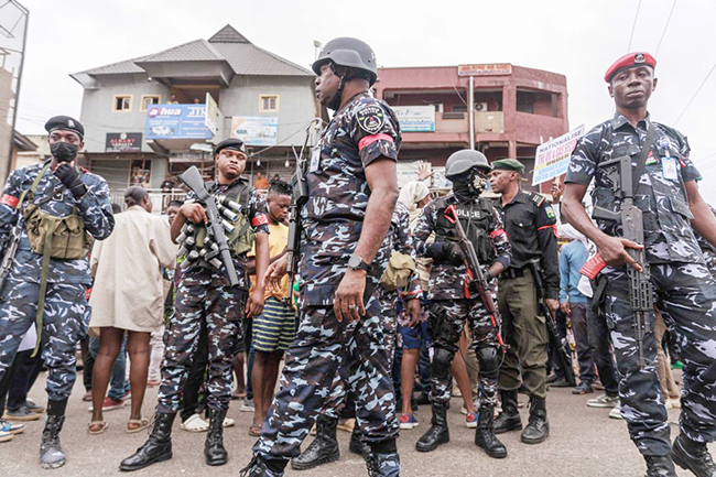 6,尼日利亚总统:必须停止流血.jpg 6,尼日利亚总统:必须停止流血.jpg