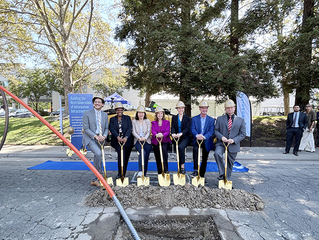 2,加州在开放式宽带网络方面取得进展.jpg 2,加州在开放式宽带网络方面取得进展.jpg