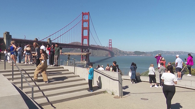 1，头条  加州经济持续增长并创造就业机会.jpg