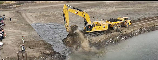 1，头条  更多就业机会、更多制造业来到加州.jpg