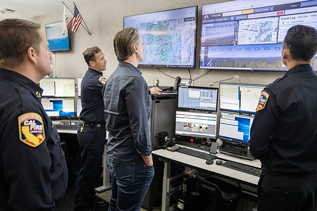 1，头条 纽森提议为洛杉矶火灾恢复提供数十亿美元的新资金.jpg