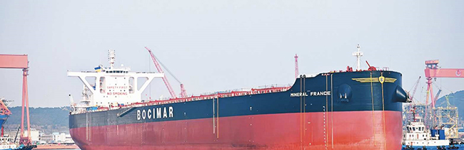 一批“大国重器”从青岛驶向全球.jpeg 一批“大国重器”从青岛驶向全球.jpeg