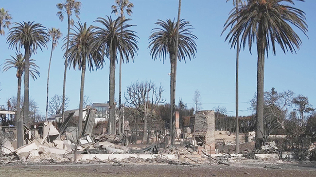 1,头条 加州将立法为受灾房主提供利息.jpg 1,头条 加州将立法为受灾房主提供利息.jpg