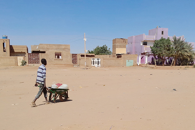 3,苏丹饮用水污染引发疫情.jpg 3,苏丹饮用水污染引发疫情.jpg