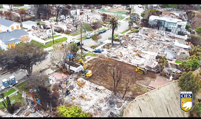 1,头条 纽森宣布延长洛杉矶火灾联邦援助申请截止日期.jpg 1,头条 纽森宣布延长洛杉矶火灾联邦援助申请截止日期.jpg