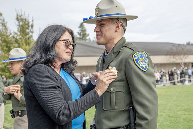 1,头条 加州向全州派遣 125 名新加州公路巡警.jpg 1,头条 加州向全州派遣 125 名新加州公路巡警.jpg