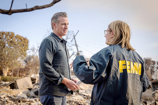1,头条 洛杉矶谱写灾后重建新篇章.jpg 1,头条 洛杉矶谱写灾后重建新篇章.jpg