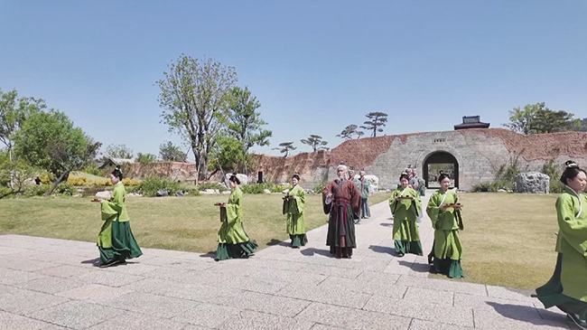 Global journalists unite in Confucius’ birthplace for cultural exchange.jpg