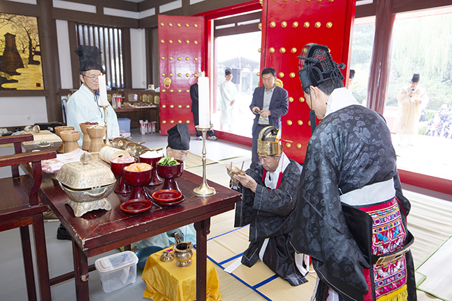 2024.10.15 崔致远祭祀活动 (12).jpg