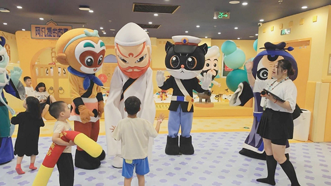 1,头条 上海互动卡通主题乐园人气火爆.jpg 1,头条 上海互动卡通主题乐园人气火爆.jpg