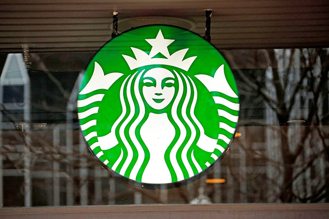 4,韩国星巴克禁止顾客携带大型办公设备入店.jpg 4,韩国星巴克禁止顾客携带大型办公设备入店.jpg