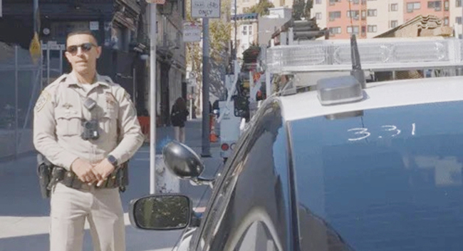 1，头条 加州高速巡警走上湾区街头维护公共安全.jpg