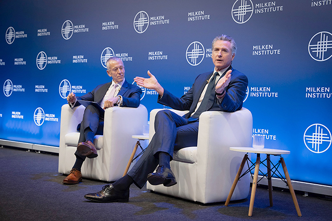 1，头条 纽森 气候行动是21世纪最重要的经济机遇.JPG