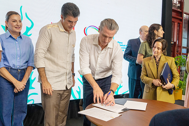 1，头条 纽森州长在COP30上签署新的全球伙伴关系.JPG