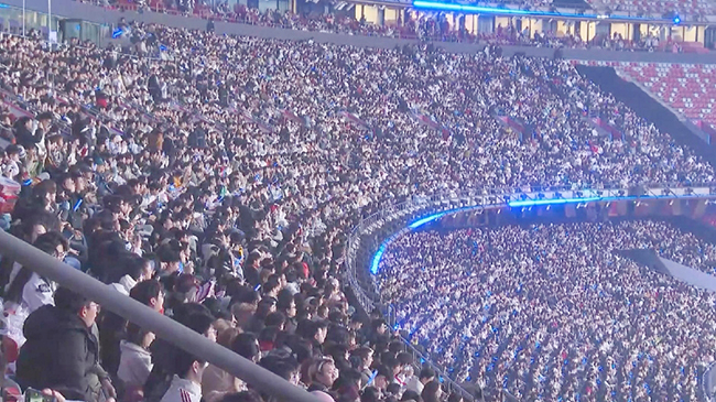 1，头条 中国网络文化产品吸引海外粉丝涌入北京.jpg