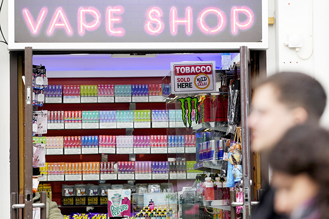 6,墨西哥众院批准全面禁止电子烟.jpg 6,墨西哥众院批准全面禁止电子烟.jpg