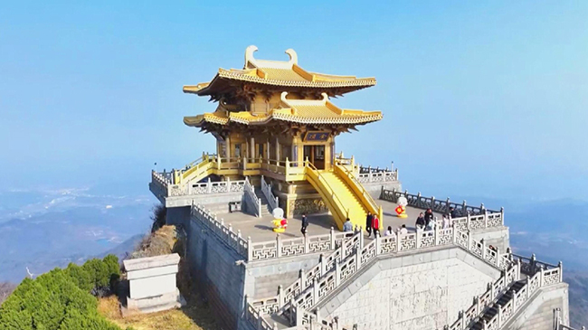 1,头条 文化与旅游融合发展推动中国旅游市场繁荣。.jpg 1,头条 文化与旅游融合发展推动中国旅游市场繁荣。.jpg