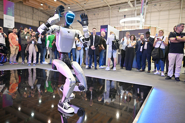 2.China's Unitree Robot.JPG