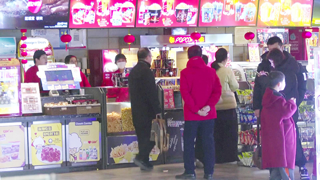 1,头条 青岛入选全国首批16个电影消费试点城市,开启“电影+”经济新篇章.jpg 1,头条 青岛入选全国首批16个电影消费试点城市,开启“电影+”经济新篇章.jpg