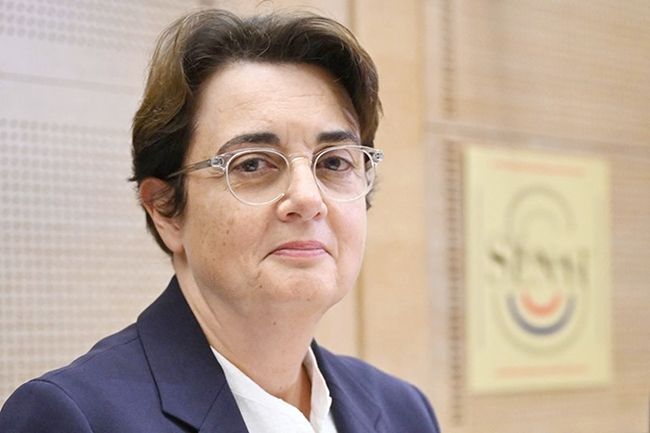 4,卢浮宫博物馆馆长辞职.jpg 4,卢浮宫博物馆馆长辞职.jpg