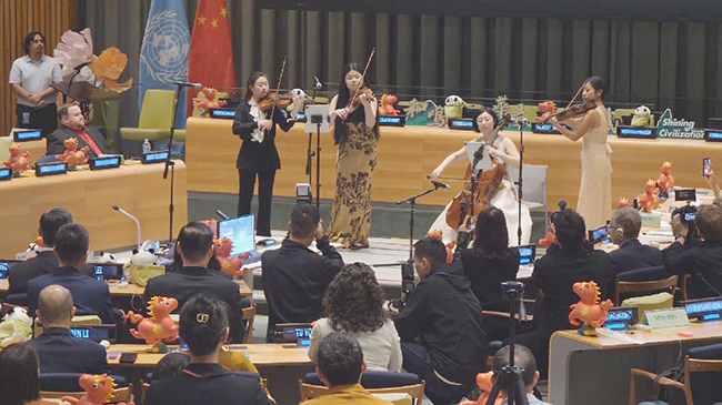 1，头条 联合国庆祝中文日.jpg