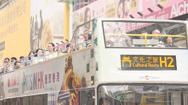 May Day holiday boosts Hong Kong tourism.jpg