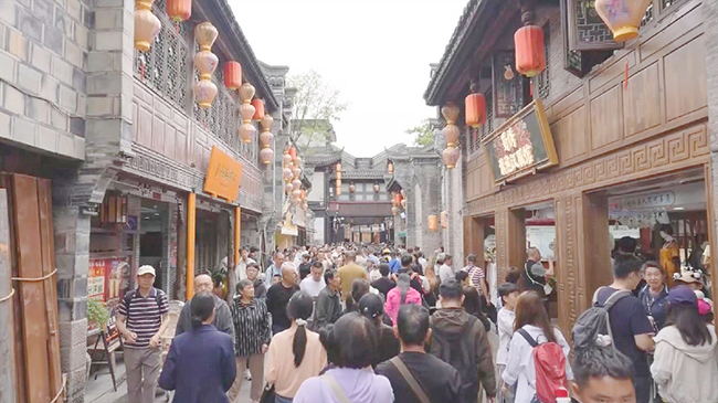 2，中国出台智慧景区标准以提升游客体验.jpg